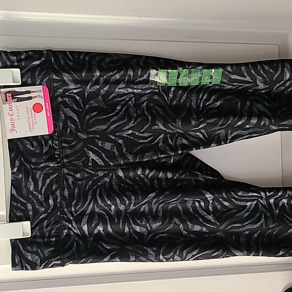 NWT Juicy Couture Black and Gray Striped Leggings